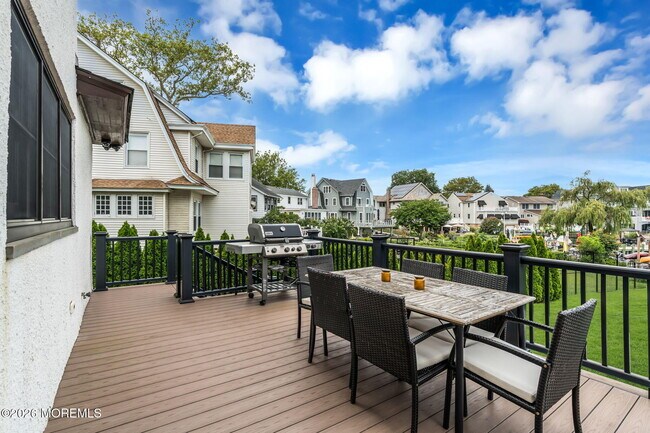 Building Photo - 102 Inlet Terrace