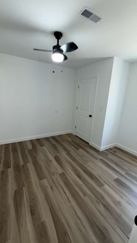 Building Photo - 6211 Aspen Ct
