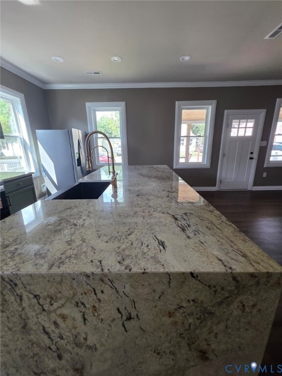 Building Photo - 509 N 7th Ave