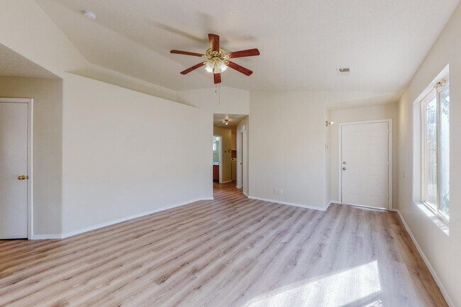 Building Photo - 3473 Martin Meadows Dr NE