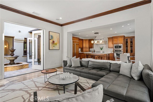 Building Photo - 7 Pacific Winds