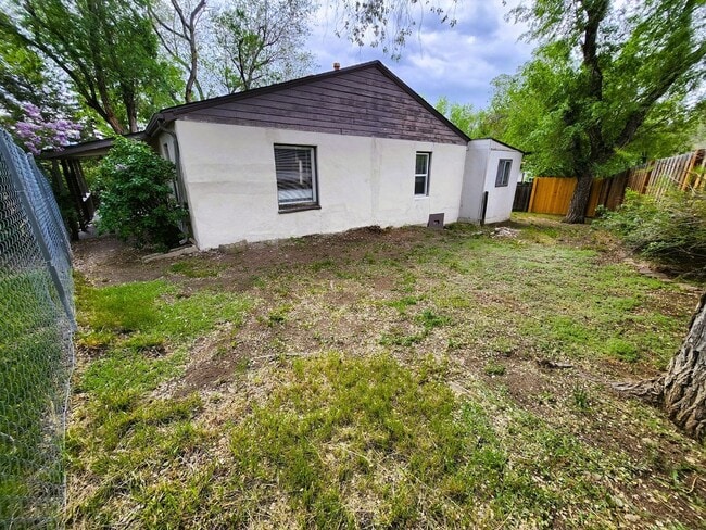 Building Photo - Fully Remodeled 2-Bed, 1-Bath Home in Old ...