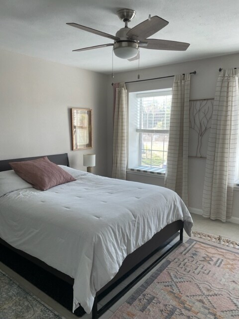 Bedroom overlooks West Park Drive. - 3131 Southwest Fwy