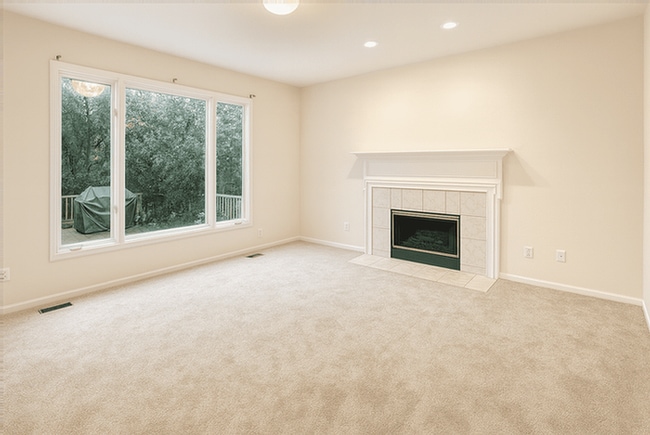 Building Photo - 558 Highlands Dr