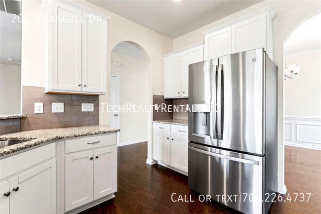 Building Photo - 202 Wrangell Dr