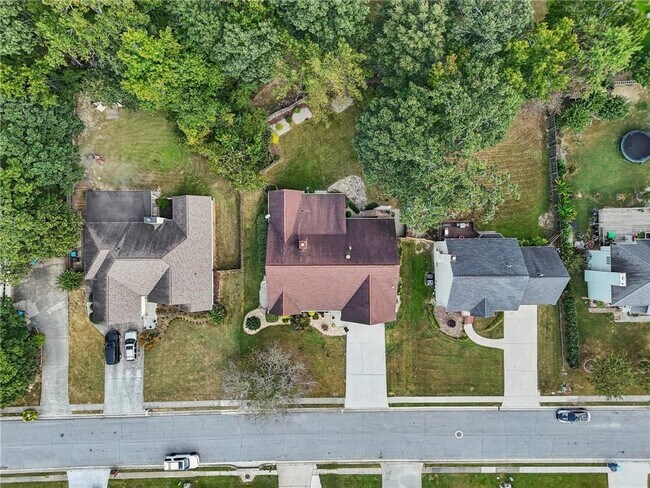 Building Photo - 760 Brand South Trail