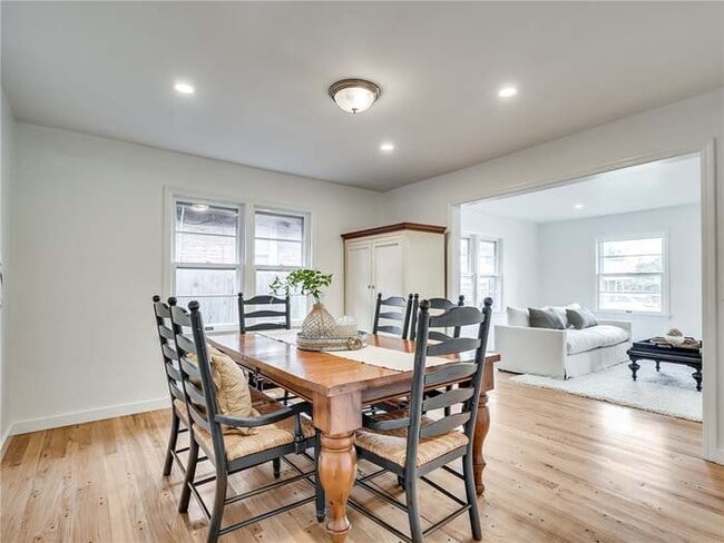 Building Photo - 2708 NW 34th St