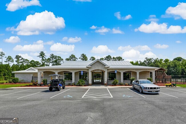 Building Photo - 204 Riley Hunter Dr