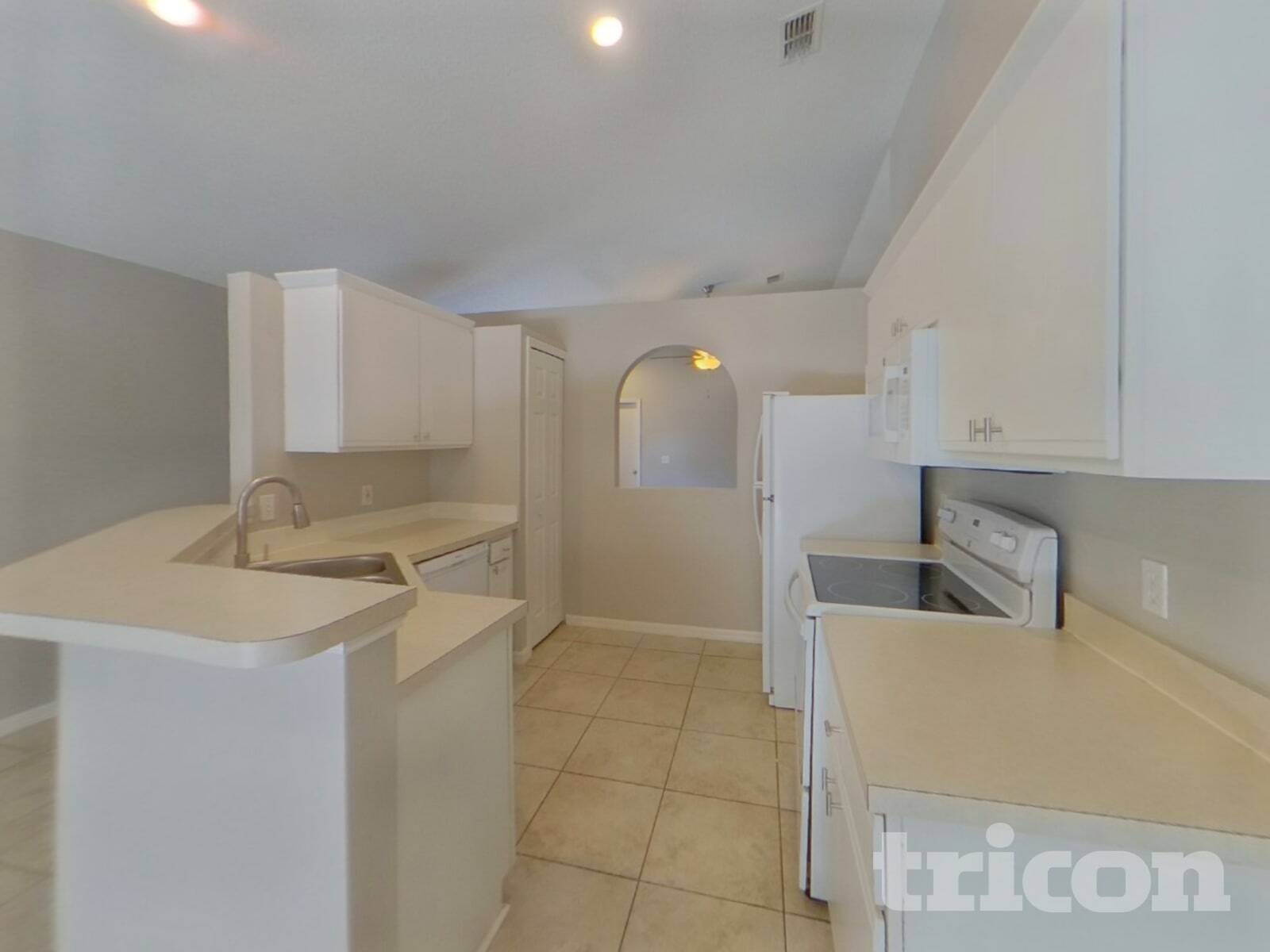 Building Photo - 10549 Opus Dr