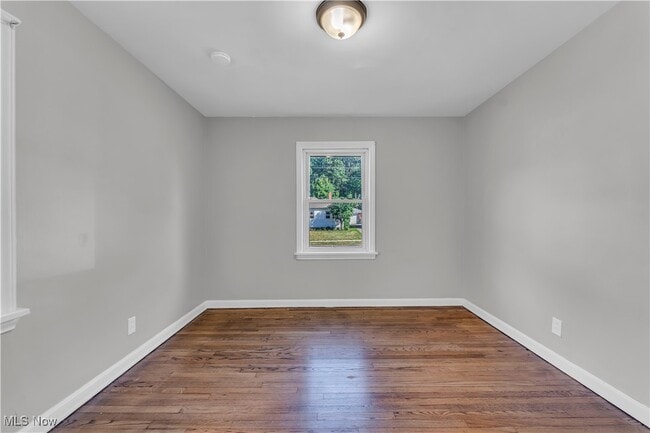 Building Photo - 2703 Hearthstone Rd