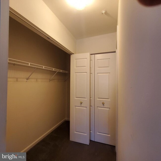Building Photo - 16211 Ellipse Terrace