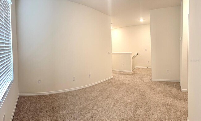 Building Photo - 1241 Yellow Finch Dr