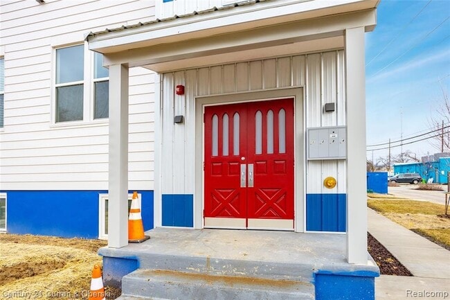 Building Photo - 549 E Marshall St