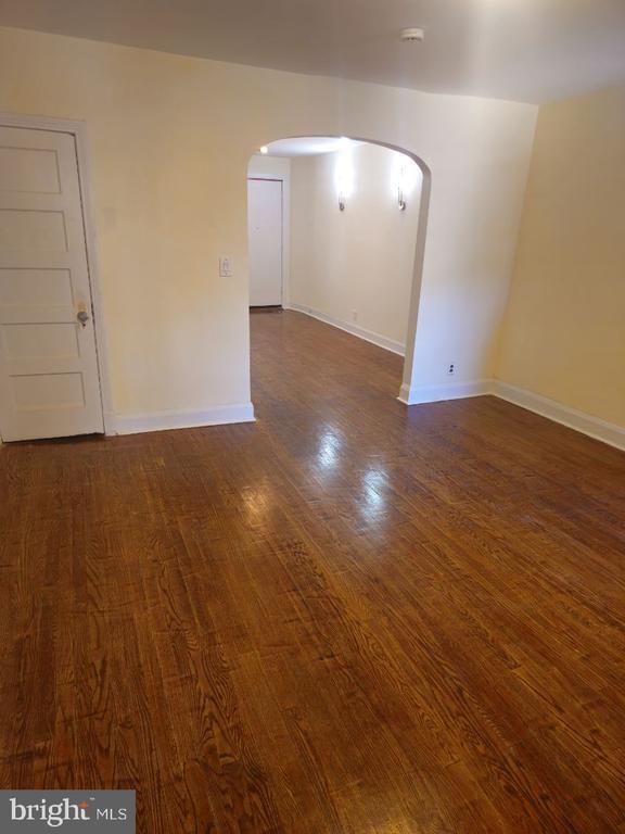 Building Photo - 3914 Gelston Dr