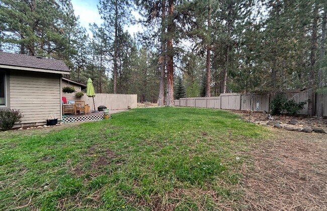 Building Photo - Cozy 3-Bedroom in Beautiful Tollgate!