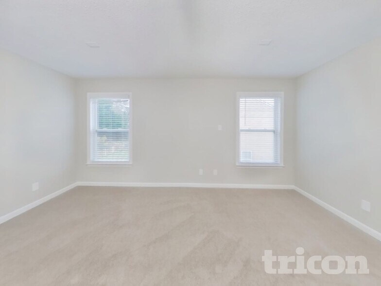 Building Photo - 14239 Hartwell Farm Dr