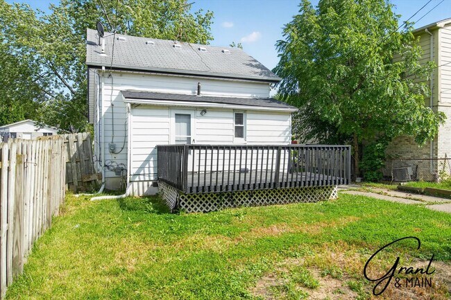 Building Photo - 21787 Nevada Ave