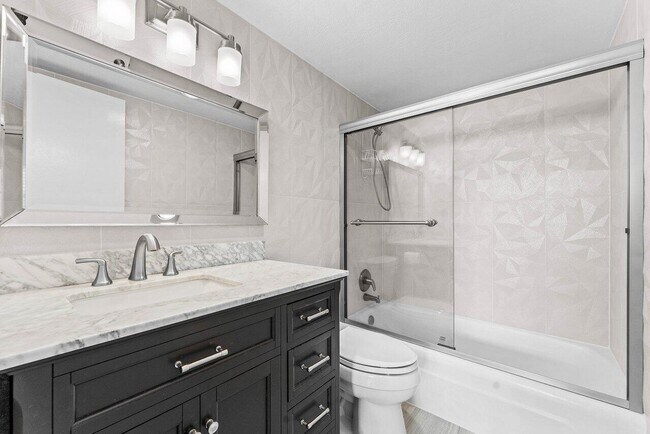 Building Photo - 2004 S Federal Hwy