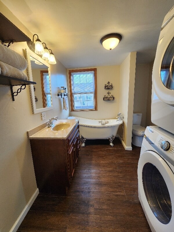 Building Photo - 11 First Street