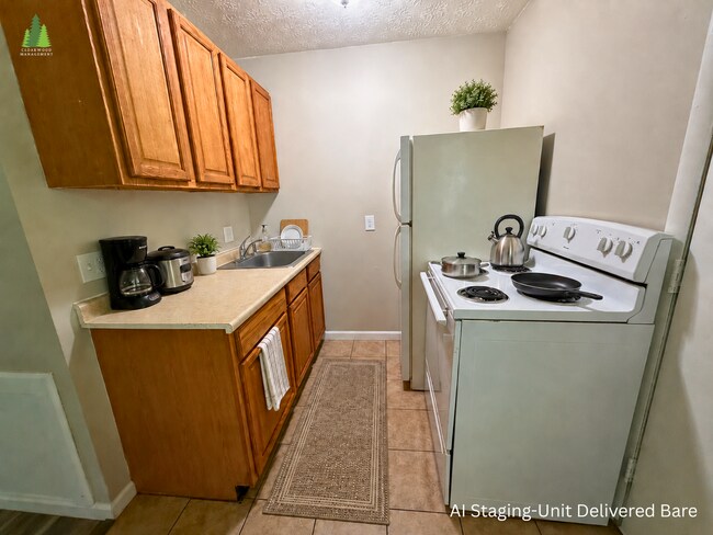 Building Photo - Cozy and comfortable apartments on Massillon Road!