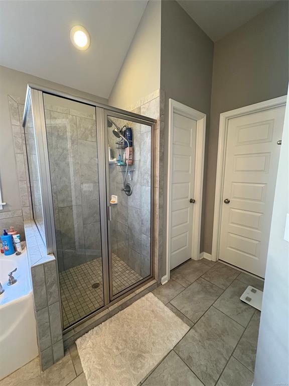 Building Photo - 9151 Cres Lodge Cir