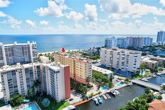 Building Photo - 1395 S Ocean Blvd