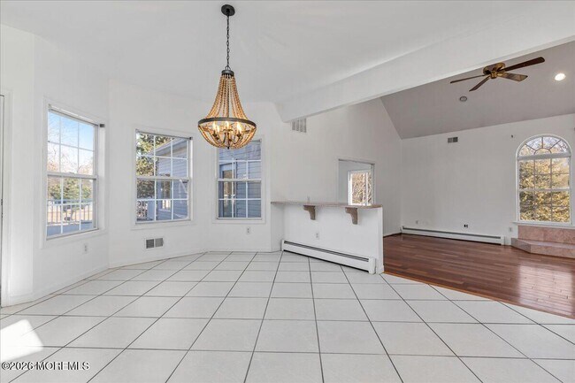 Building Photo - 257 Ford Rd