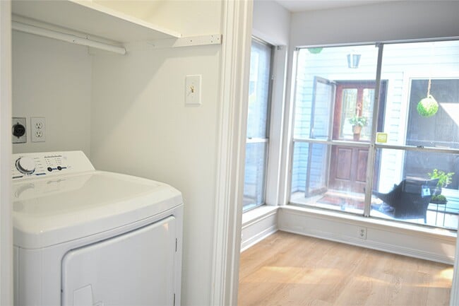 Building Photo - 18322 Autumn Trails Ln