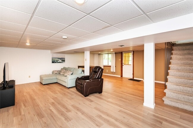 Building Photo - 10411 Antrim Dr