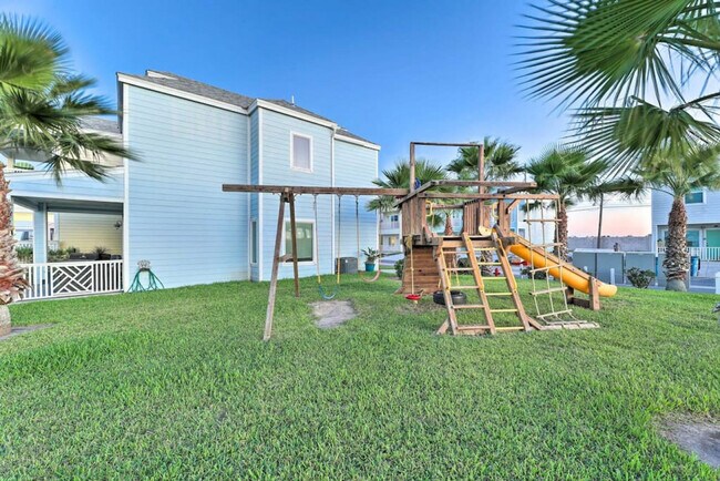 Building Photo - 110 Las Joyas Blvd