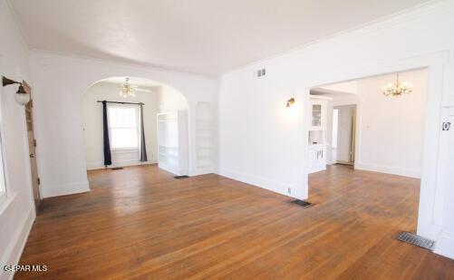 Building Photo - 2900 San Diego Ave