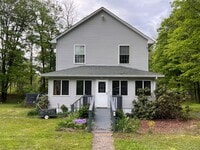 Building Photo - 13 Herlings Rd