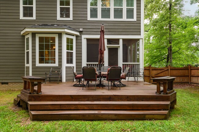 Building Photo - Stunning 4bd/3.5ba Home on Half-Acre Lot J...