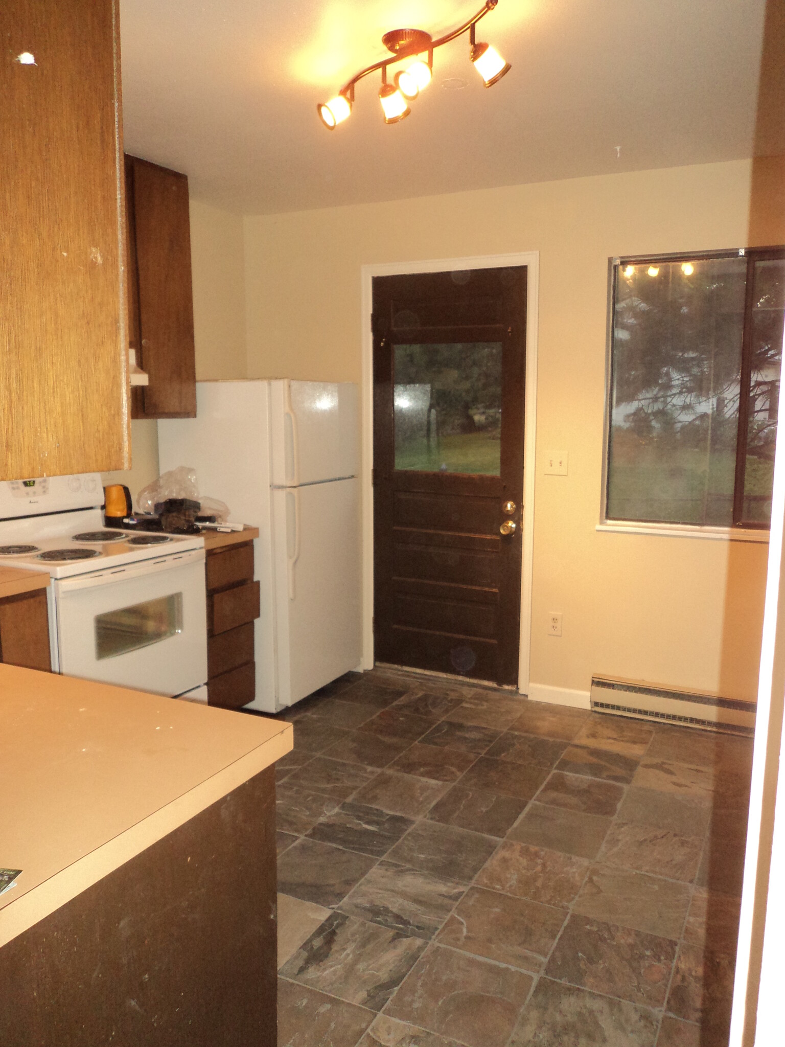 Building Photo - 1701 Erin Ct