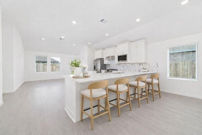 Building Photo - 6414 Green Pedal Ln