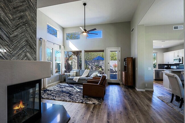 Building Photo - 7086 E Whispering Mesquite Trail