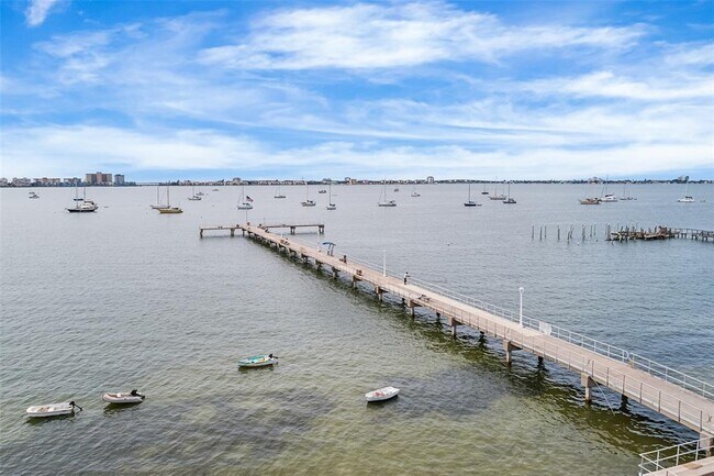 Building Photo - 2855 51st St S