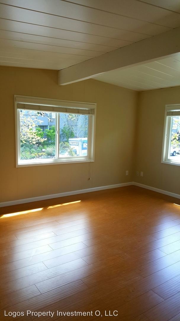 Building Photo - 470 Del Medio Ave