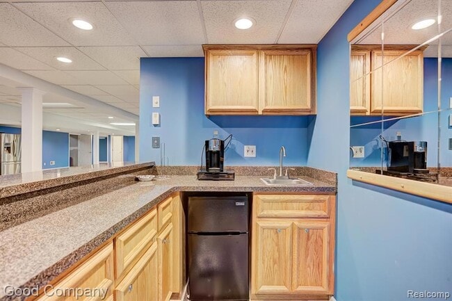 Building Photo - 2924 Wessels Dr