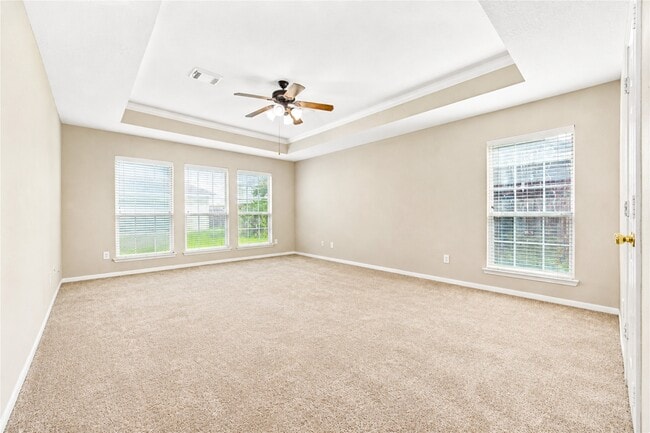 Building Photo - 14009 Hollow Canyon Ln