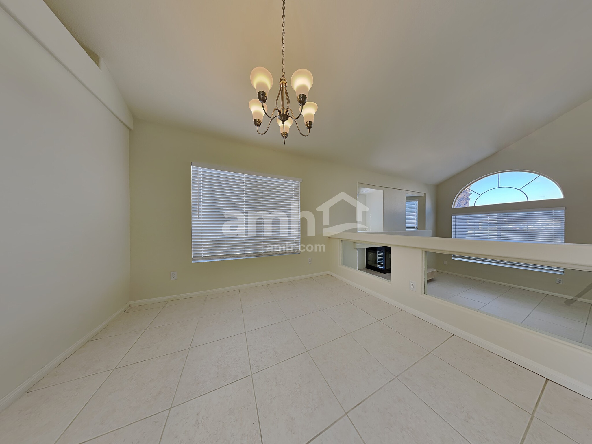 Building Photo - 9761 Trailing Daisy St