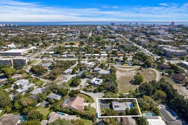 Building Photo - 486 NW 1st St