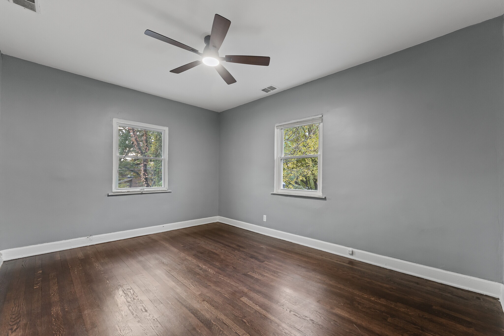 Building Photo - 17614 Roselawn St