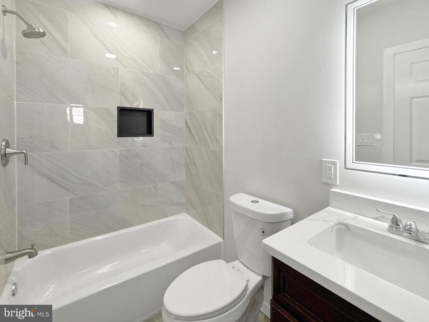 Building Photo - 2306 Wichita Ave