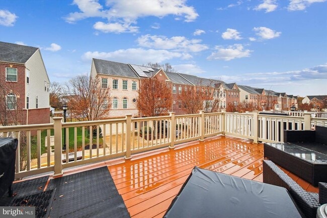 Building Photo - 944 Hall Station Dr