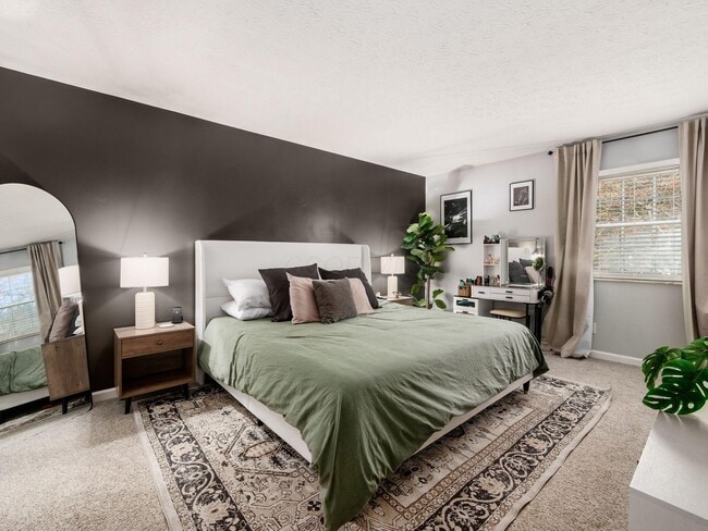 Building Photo - 8346 Seabright Dr