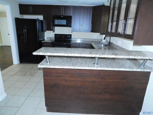 Building Photo - 314 Harolds Dr NW