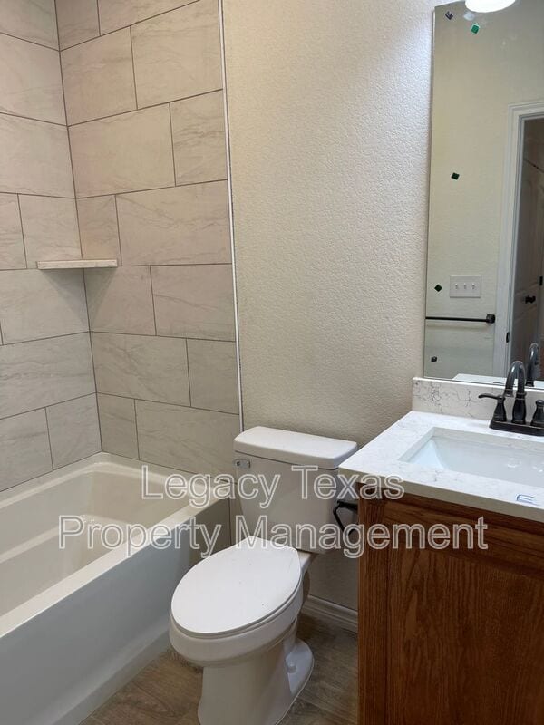 Building Photo - 2319 CR 704