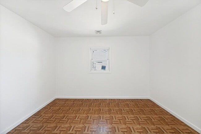 Building Photo - 191 Howard Ave