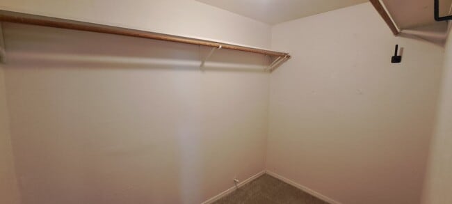 Building Photo - This Solid Build Home is Affordable & Spacious